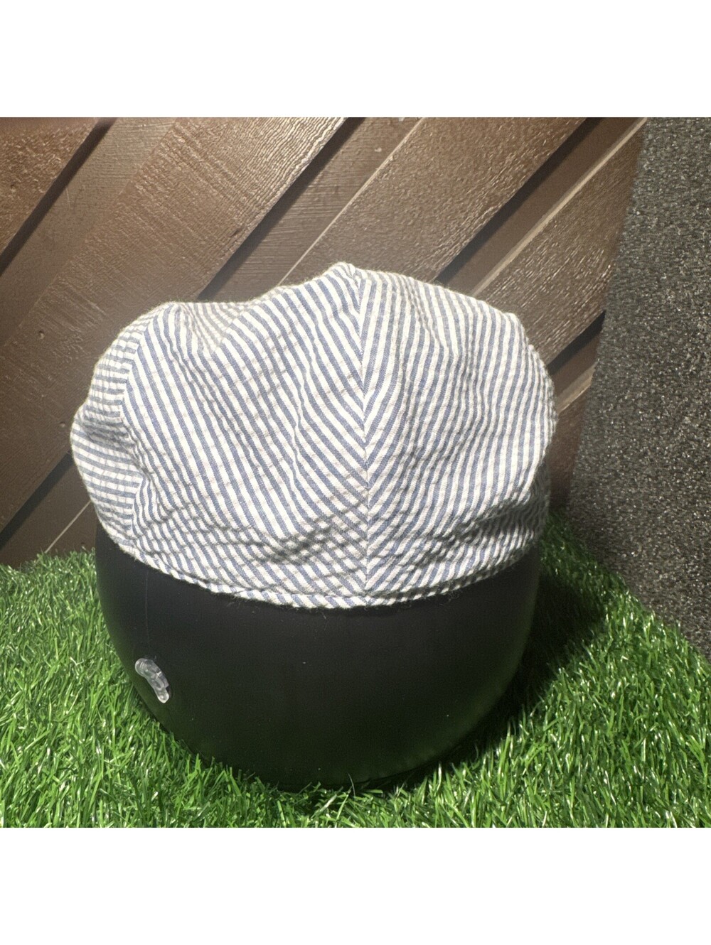 Vintage HG Headwear Global Seersucker Flat Cap Large Blue White Pinstripe Hat
